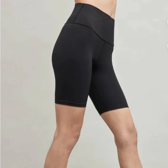 Carbon38 Shorts Carbon38 High Rise Biker Short In Diamond